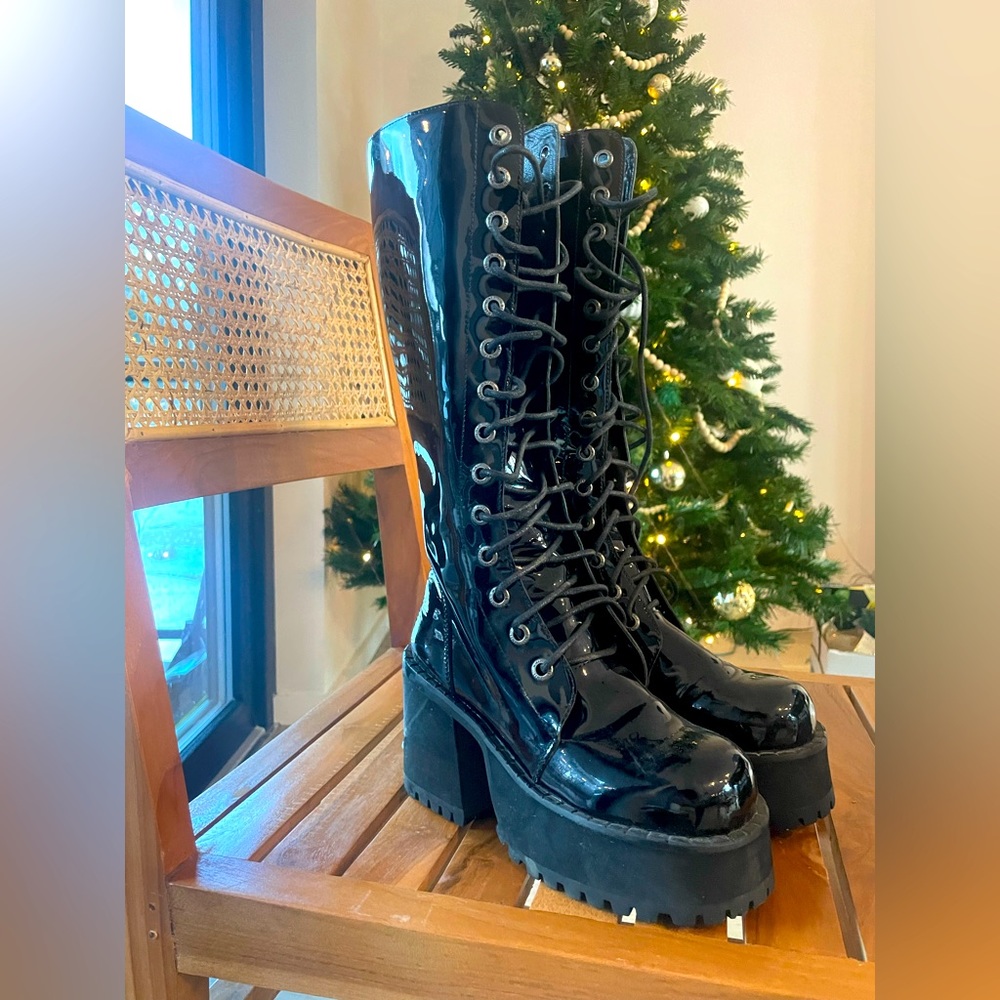 UNIF trinity boots